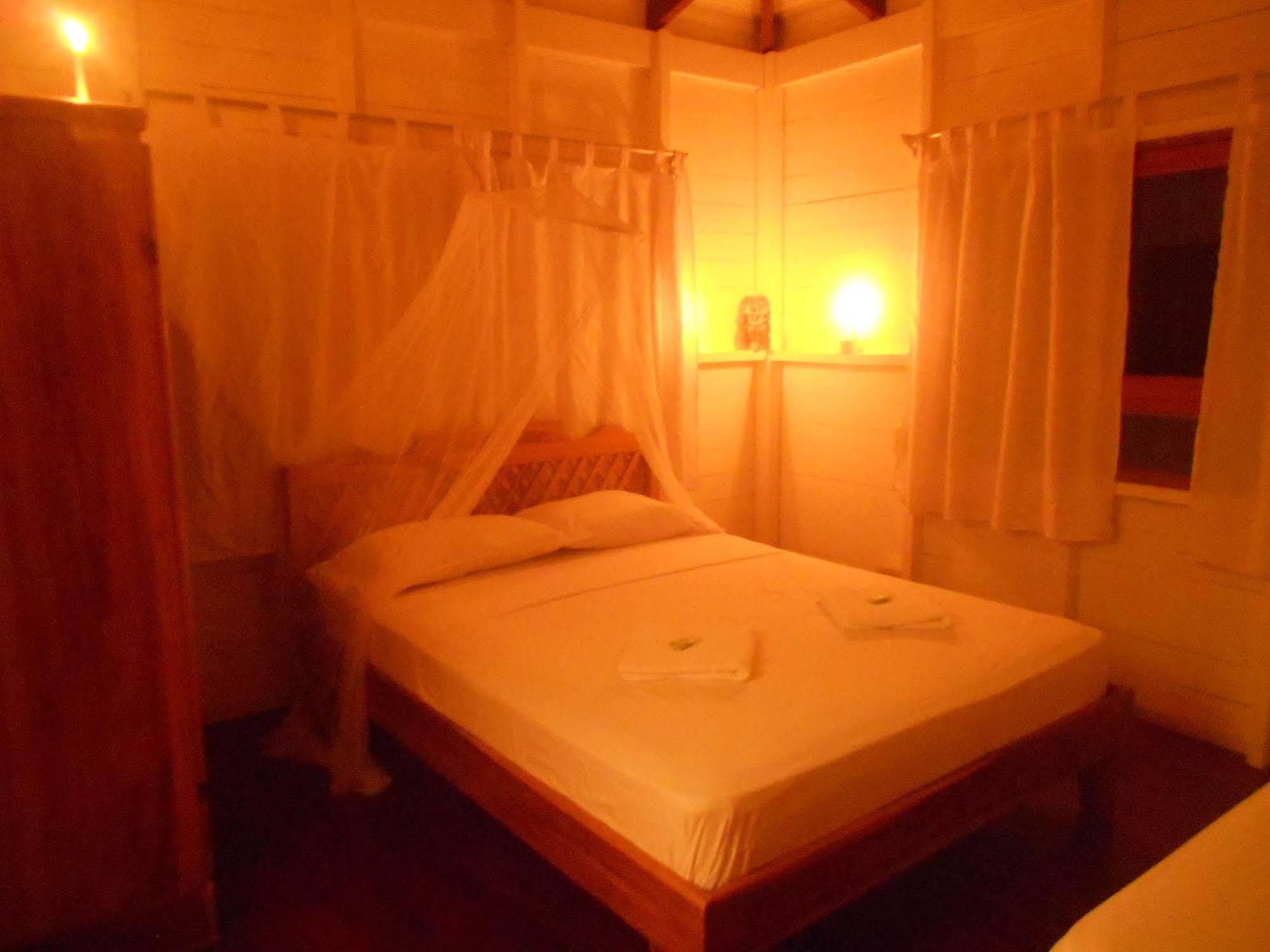 Hotel Casitas Mar Y Luz Puerto Viejo de Talamanca Zewnętrze zdjęcie